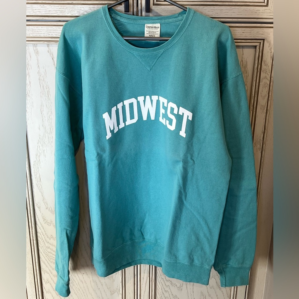 Women’s Comfort Wash Sweatshirt